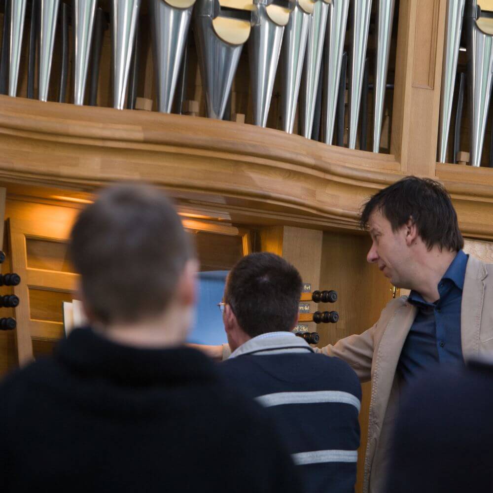 Harry van Wijk over breed en diep in kerklied en muziek