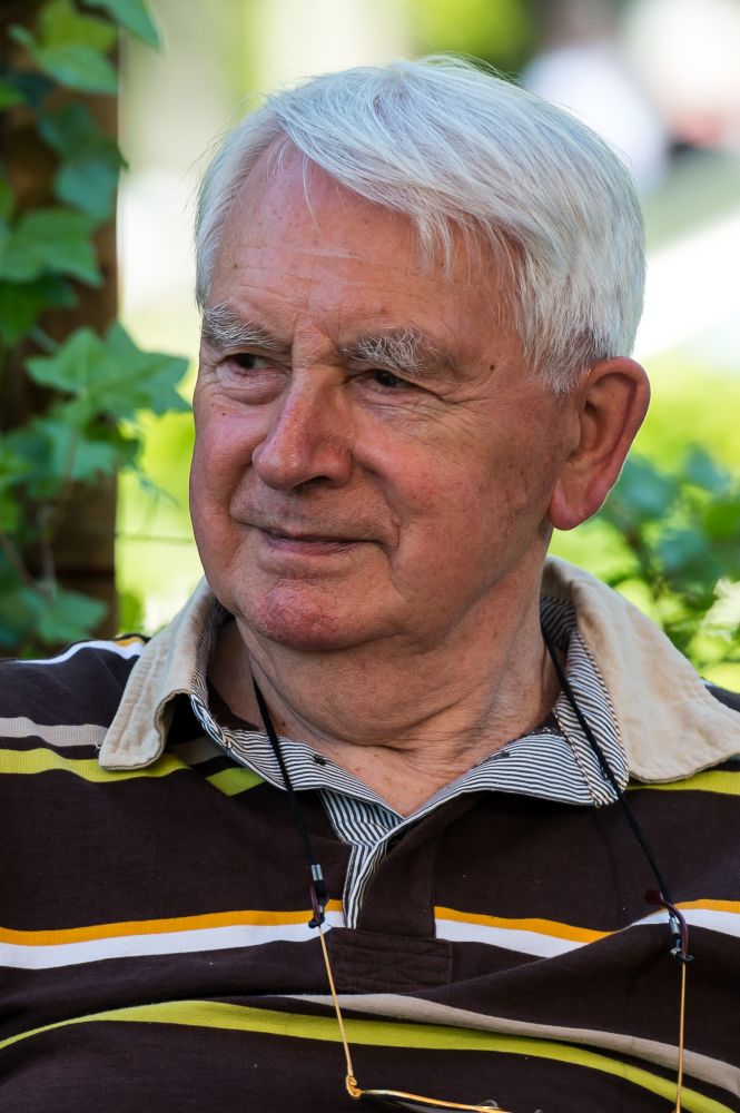 In memoriam Gerrit van Keulen